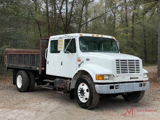 1999 INTERNATIONAL 4700 CREW CAB TRUCK