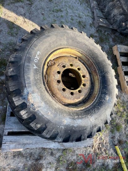 (1) 18-22.5 TIRE WITH STEEL WHEEL