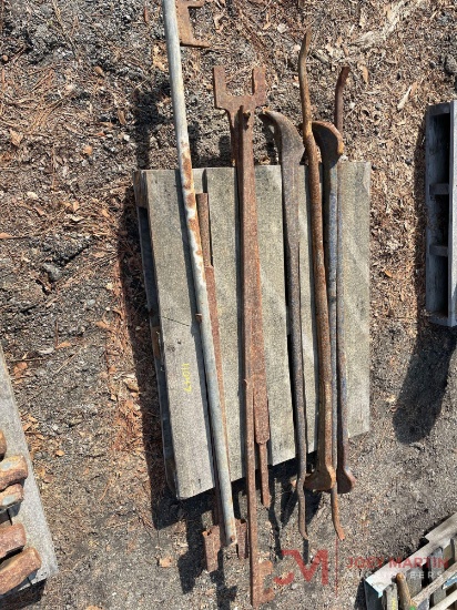 RAIL SPIKE PULLERS
