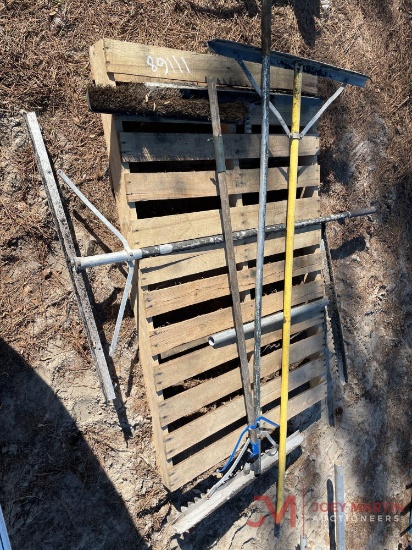 CONTENTS OF PALLET VARIOUS RAKES