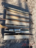 CONTENTS OF PALLET METAL PIPE, SPIKE PULLER