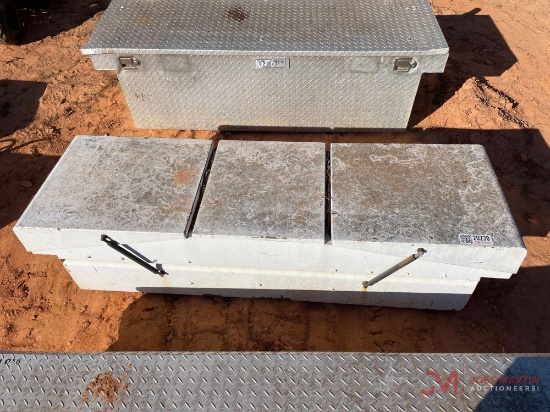 FULL SIZE TOOL BOX
