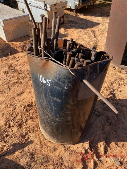 METAL STAKES