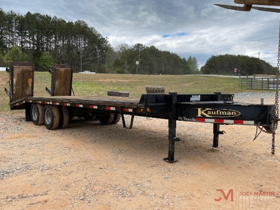 2011 KAUFMAN PAVER SPECIAL LOWBOY TRAILER