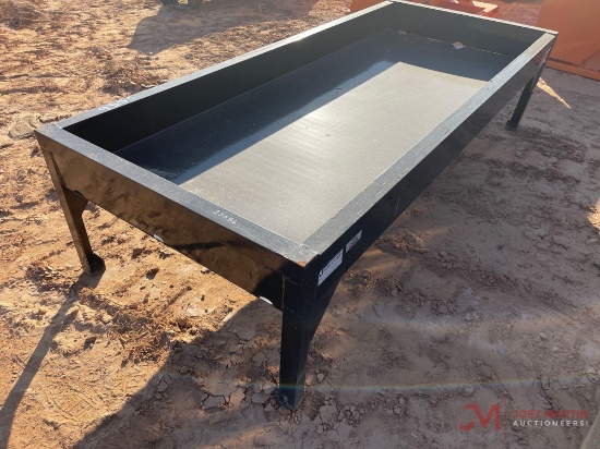 NEW LIVESTOCK FEEDER