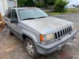 1993 JEEP GRAND CHEROKEE LAREDO