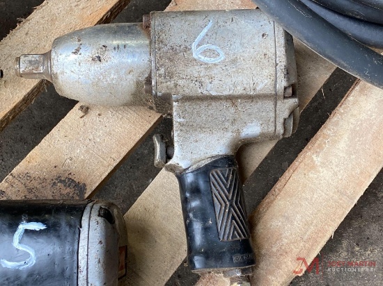 IMPACT WRENCH