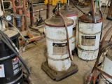 GREASE BARREL WITH MANUAL PUMP