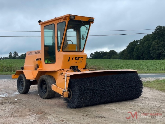 ROSCO CHALLENGER II 4 WHEEL SWEEPER