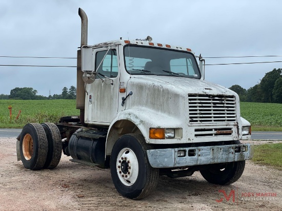 1990 INTERNATIONAL 8100 DAY CAB TRUCK TRACTOR