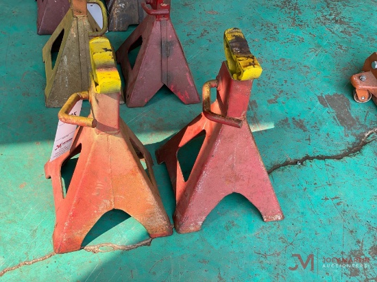 (2) JACK STANDS