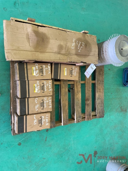 CONTENTS OF PALLET, CAT 963 CRANK SHAFT, RINGS, (4) LINERS AND PISTONS