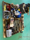 PALLET OF VARIOUS HAND TOOLS