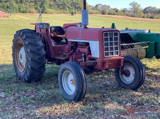 INTERNATIONAL 674 TRACTOR