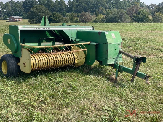 JOHN DEERE 336 SQUARE BALER