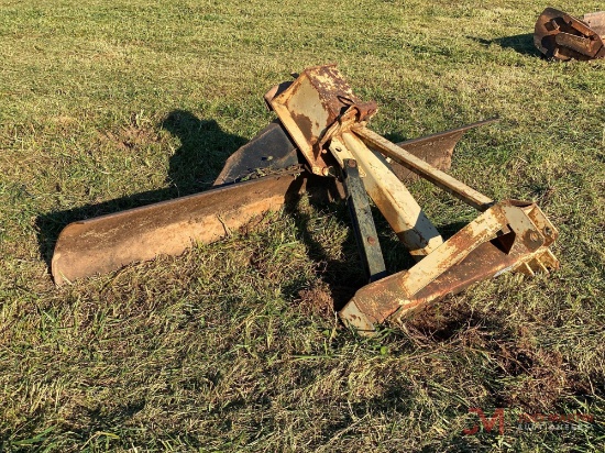 84" LANDPRIDE 3PH 6-WAY SCRAPE BLADE