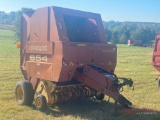 NEW HOLLAND 654 ROUND BALER