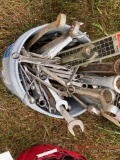 LOT OF END WRENCHES