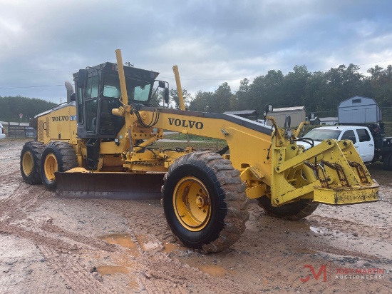 2004 VOLVO G720B MOTOR GRADER