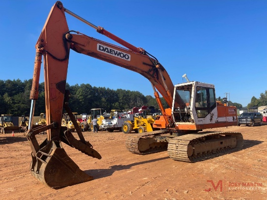 DAEWOO SL220LC III EXCAVATOR