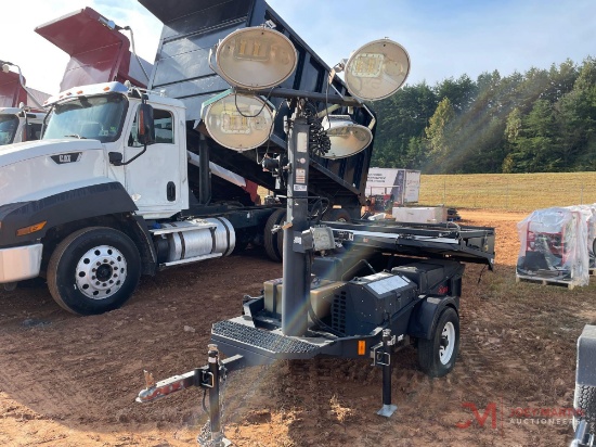 2015 MAGNUM MLT4000SD SOLAR/HYBRID TOWABLE LIGHT TOWER