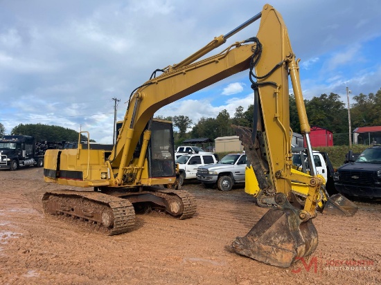 CAT E120B EXCAVATOR