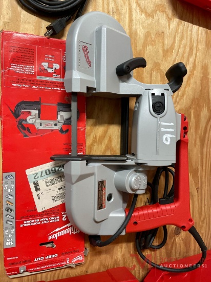 MILWAUKEE ELECTRIC BAND SAW