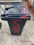 TRASH CAN