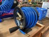 CAMPBELL HAUSFELD AIR HOSE REEL