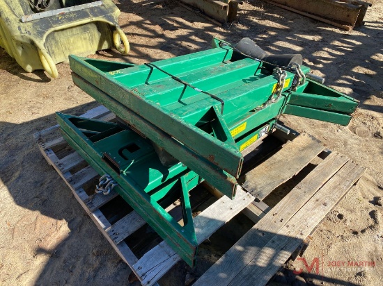 (3) MCELROY PIPE STANDS
