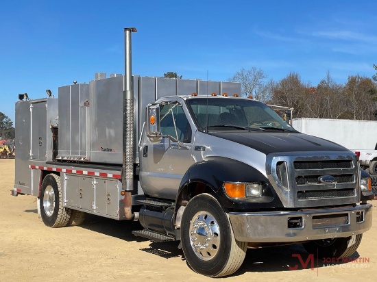 2006 FORD F-750 S/A FUEL AND LUBE TRUCK