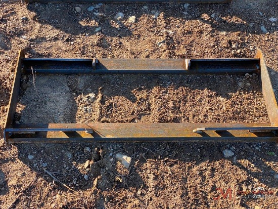 UNUSED SKID STEER MOUNTING FRAME