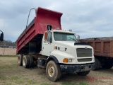 1997 FORD LOUISVILLE T/A DUMP TRUCK