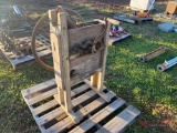 ANTIQUE CORN SHELLER