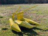 NEW HOLLAND 2 ROW CORN PICKER HEAD