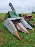 NEW IDEA PULL TYPE 2 ROW CORN PICKER