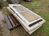 PALLET OF DOORS