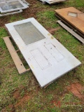 PALLET OF DOORS