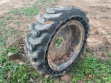 (1) 33x12-20 SOLID SKID STEER TIRE