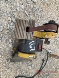 ELECTRIC BELT SANDER