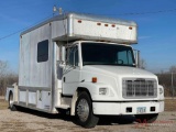 1996 FREIGHTLINER FL70 TOTERHOME