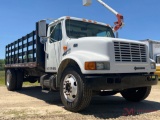 2000 INTERNATIONAL 4700 FLAT BED TRUCK