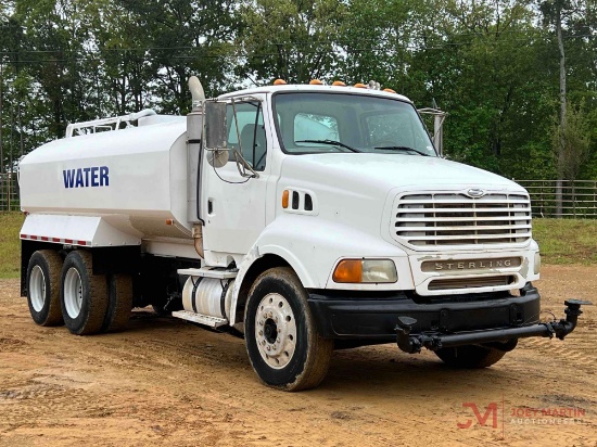 1999 STERLING TANDEM AXLE WATER TRUCK