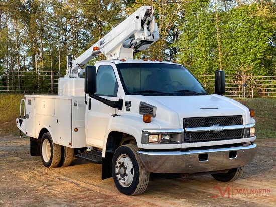 2007 CHEVROLET 5500 BUCKET TRUCK