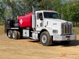 2002 KENWORTH T800 T/A FUEL & LUBE TRUCK