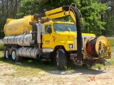 1999 INTERNATIONAL 2554 TANDEM VACUUM TRUCK