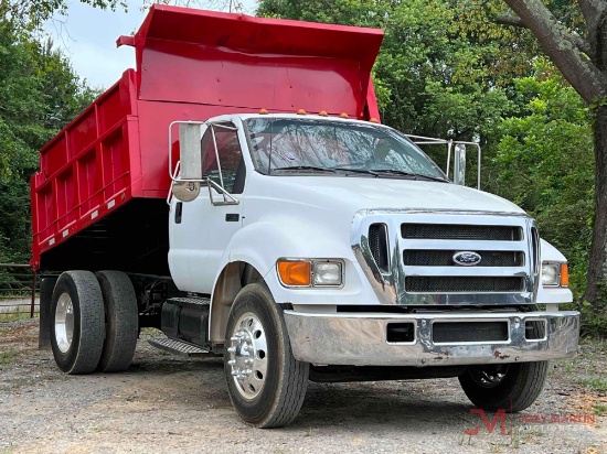 2005 FORD F-750 XL SUPER DUTY DUMP TRUCK