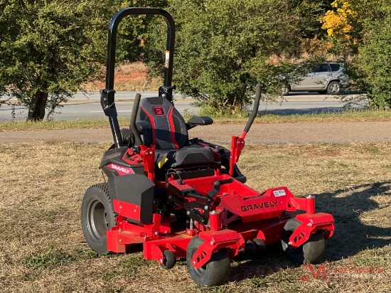 NEW/UNUSED GRAVELY Z52 ZERO TURN LAWN MOWER