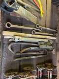 VARIOUS HAND TOOLS