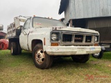 GMC 350 FLATBED TRUCK